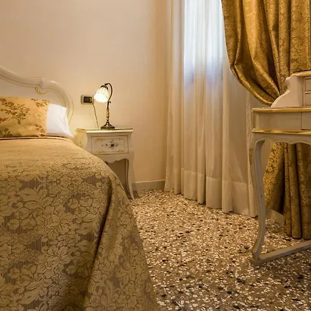 Bed & Breakfast Angeles Venice