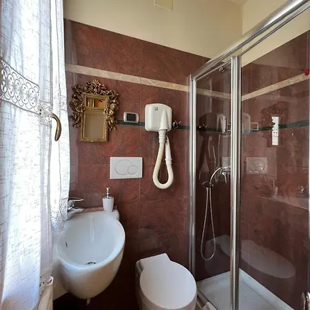 Angeles Bed & Breakfast 3*