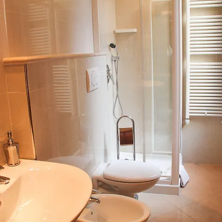 לינה וארוחת בוקר Angeles