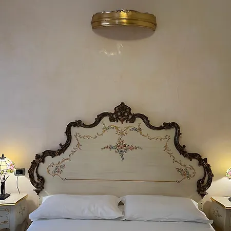 Angeles 3* Velence