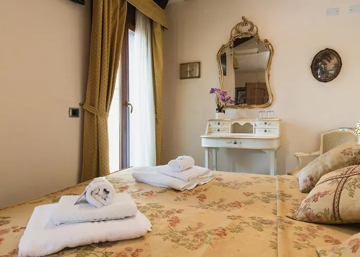 Angeles Bed & Breakfast 3*