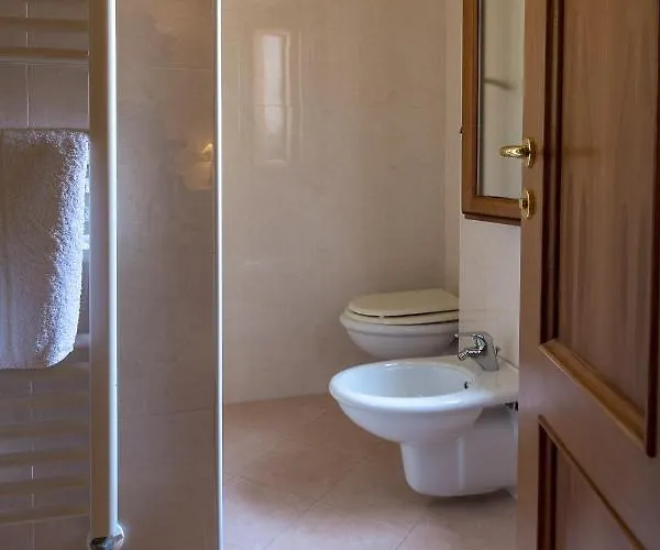 Bed & Breakfast Angeles 3*